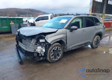 2025 Subaru Forester Premium z USA, uszkodzony, nr VIN JF2SLDDC2SH578568